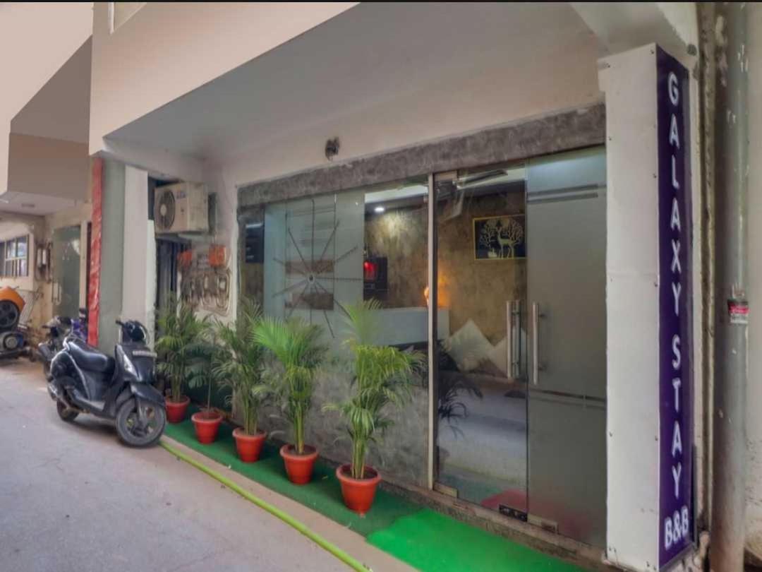 Hotel O Galaxy Stay New Delhi Ngoại thất bức ảnh
