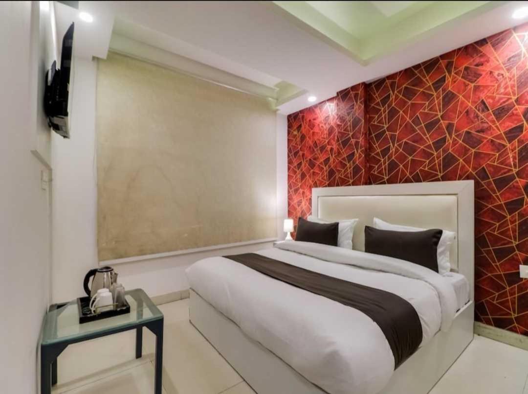 Hotel O Galaxy Stay New Delhi Ngoại thất bức ảnh