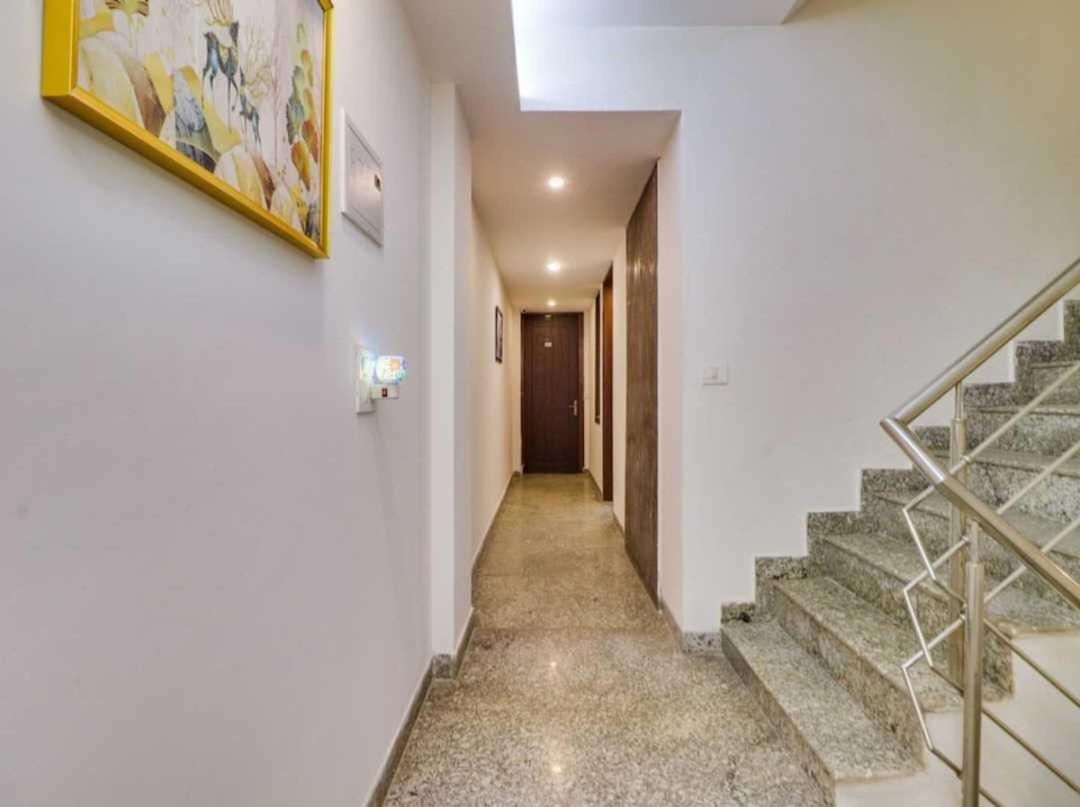 Hotel O Galaxy Stay New Delhi Ngoại thất bức ảnh